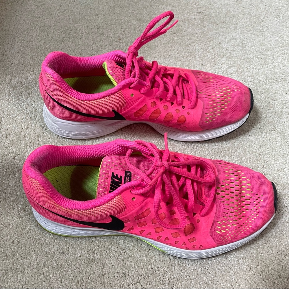 Nike Women’s Zoom Pegasus 31 Size 8